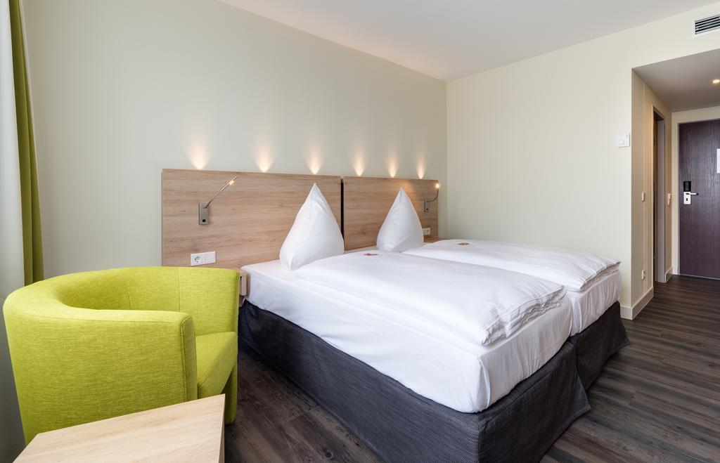 Novina Hotel Wohrdersee Nurnberg City Nuremberg Bagian luar foto